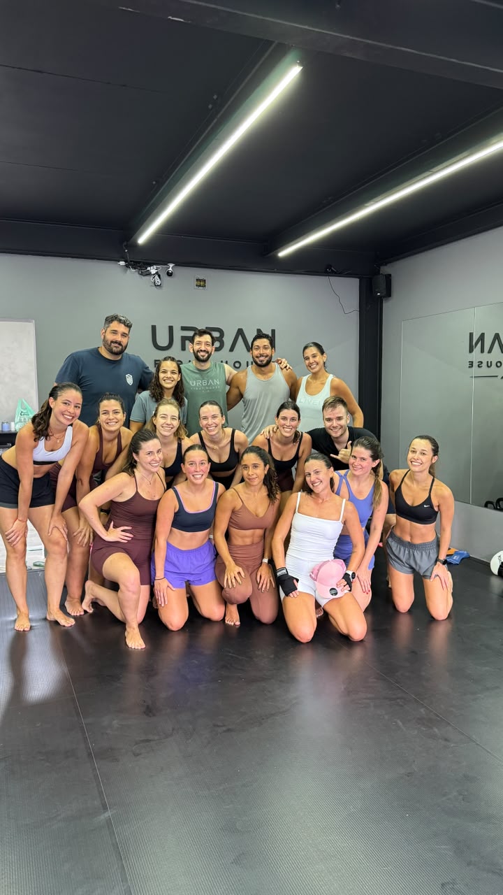 Turma reunida após o aulão de aniversário na Urban