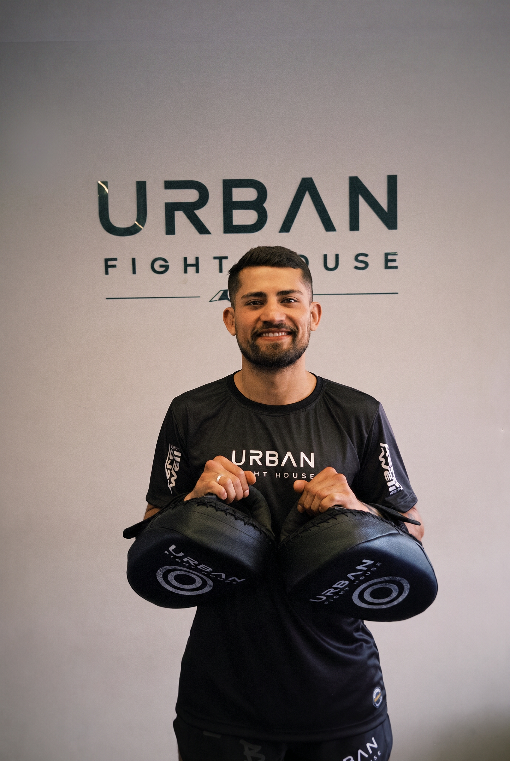 Bertalha — professor da urban fight house